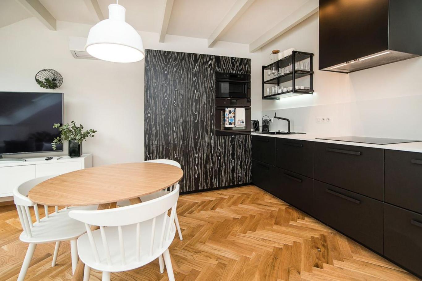 Large And Modern Apartment In The Heart Of プラハ エクステリア 写真