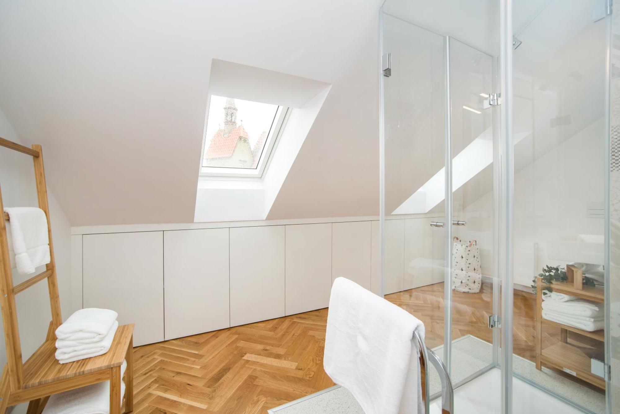 Large And Modern Apartment In The Heart Of プラハ エクステリア 写真