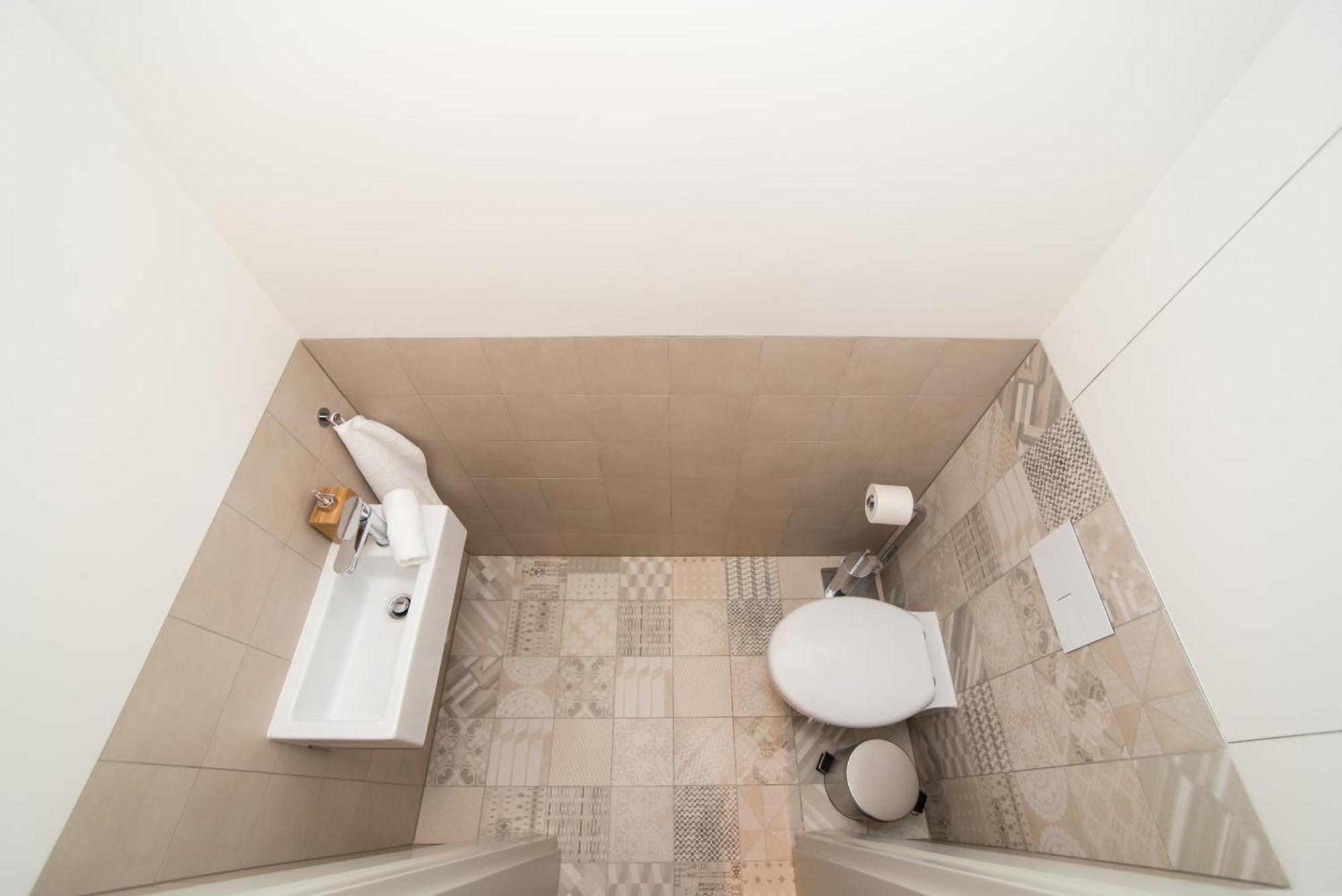 Large And Modern Apartment In The Heart Of プラハ エクステリア 写真