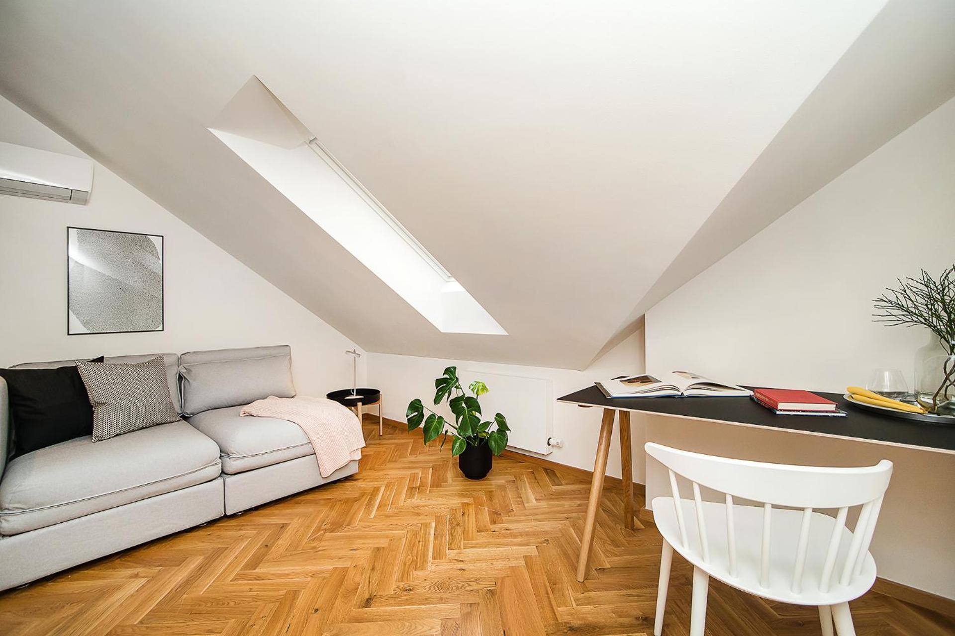 Large And Modern Apartment In The Heart Of プラハ エクステリア 写真